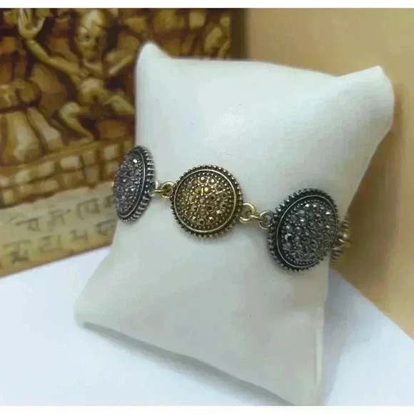 Lucky Brand Reversible Silver Gold Bracelet Round Medallions Antique Finish - Picture 2 of 7